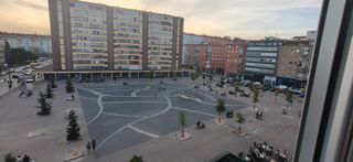 Lloguer Pis  Plaza santiago. Fantastico y amplio piso de 3 amplios dormitorios con 2 terrazas