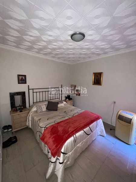 Foto 46f7ecd0-125f-48c1-b7f9-92b640399958. Casa a Torreblanca Sevilla