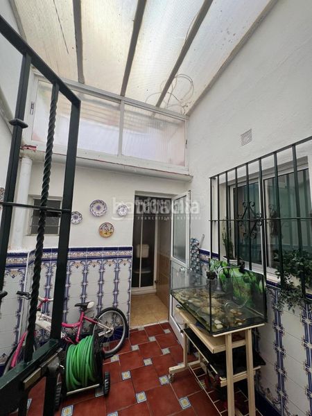 Foto c4085fb7-e6aa-4971-978a-1b687c152860. Casa a Torreblanca Sevilla