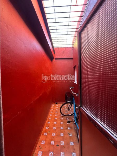 Foto f289a303-f002-4827-bb2a-a3dcb480e280. Casa a Torreblanca Sevilla