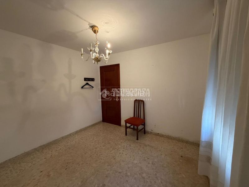 Foto 043eb23a-1c5a-4783-9906-51b338032ad9. Casa a Torreblanca Sevilla