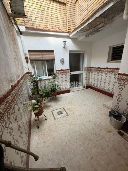 Foto b61c8073-9bf0-4db0-98bf-f5e8b1d38f60. Casa a Torreblanca Sevilla