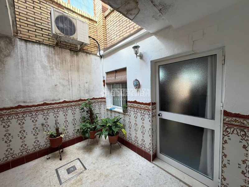 Foto fb088c97-96fe-4762-ac17-bd7c2fde8870. Casa a Torreblanca Sevilla