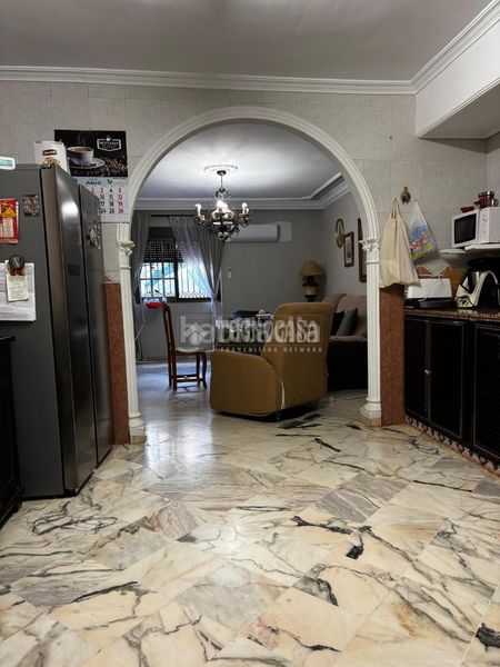 Foto 77b07757-5e53-4820-940f-16db7b0afd0a. Casa a La Paz Alcalá de Guadaira