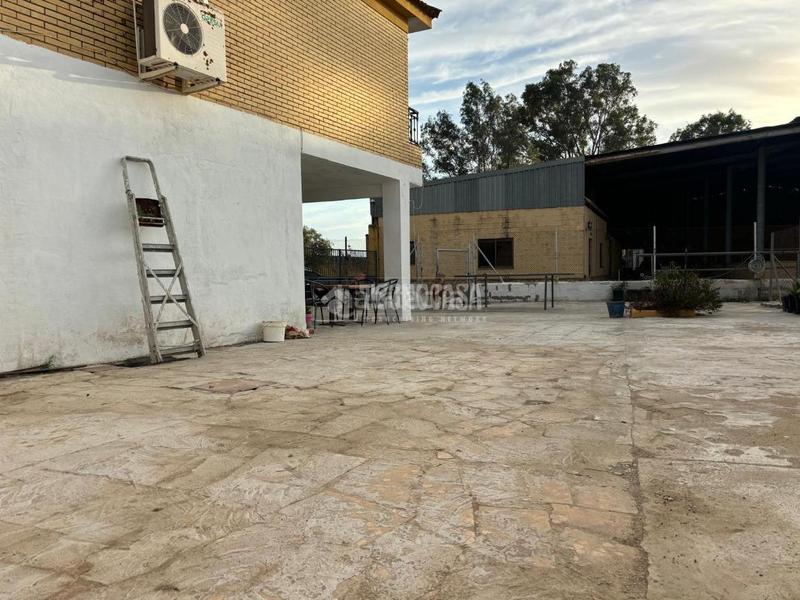 Foto 09458165-4285-43f9-8d3d-0efab25d6dd0. Masia amb piscina a Valdezorras - El Gordillo Sevilla