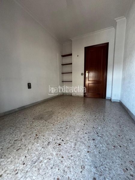 Foto 754d907b-6d59-4d4b-b26c-26c27bb11d5c. Casa aparellada a Torreblanca Sevilla