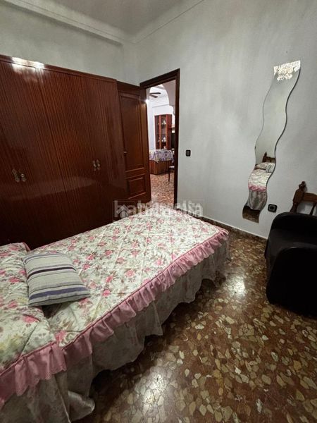 Foto 955c0f45-8d9b-477b-a2ac-c72dd85e4b17. Casa aparellada a Torreblanca Sevilla