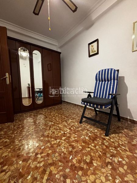 Foto a600362d-c4a7-44dc-90a8-8dee48f3dfe0. Casa aparellada a Torreblanca Sevilla