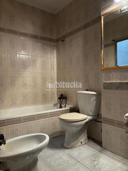Foto b8bd2df1-07a0-4b63-8e6c-30e8c3f57568. Casa aparellada a Torreblanca Sevilla