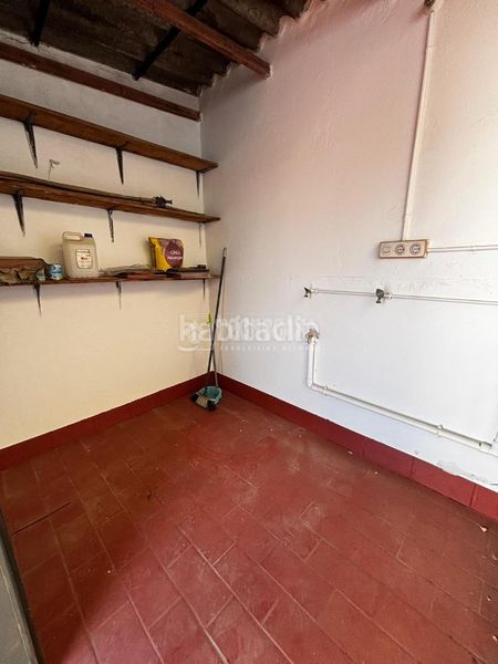 Foto f51d6011-be25-4b38-a1ad-8d71cc95ea5e. Casa aparellada a Torreblanca Sevilla