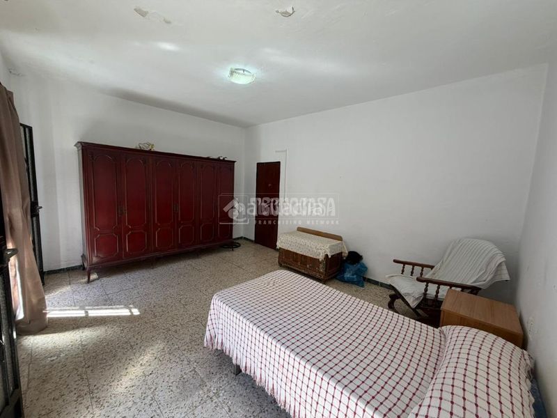 Foto 8bfd9dfc-1ad5-4194-9682-1cc620a43dde. Casa a Torreblanca Sevilla