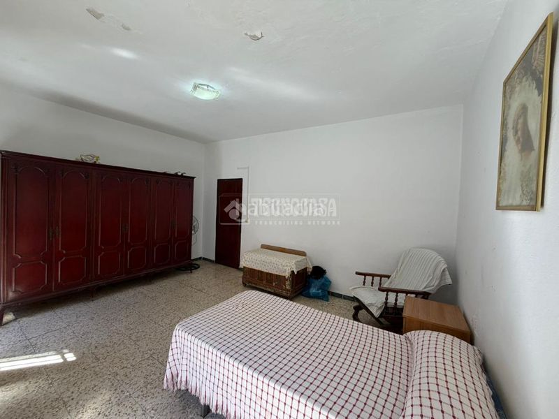Foto d03366b6-0acd-4f14-997e-7629a66153f1. Casa a Torreblanca Sevilla