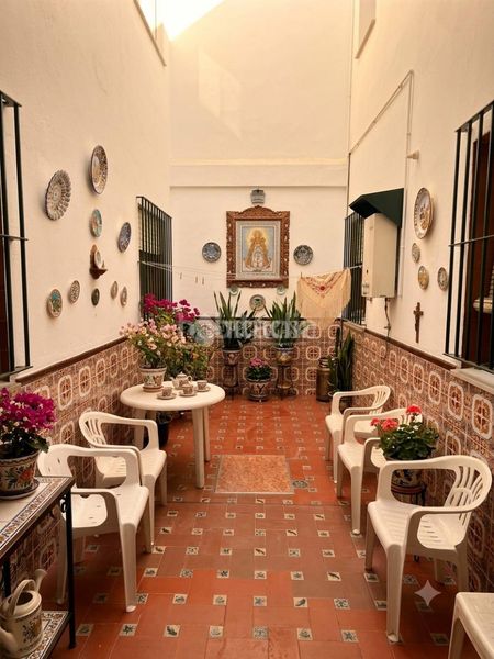 Foto 59856d8c-de18-4f59-bd4a-8c42c5afdf69. Casa aparellada amb aparcament a Torreblanca Sevilla