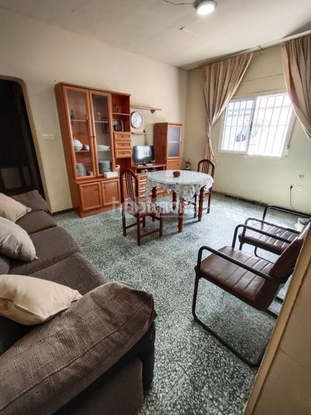 Foto 9c461e52-e2a9-4d84-8a07-e9f6eb30b2a5. Casa  en venta en Torreblanca Sevilla