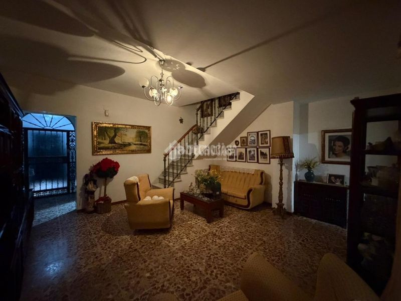 Foto 3bf53ce3-6a2d-472e-92a4-4c7a8f6535a6. Casa a Torreblanca Sevilla