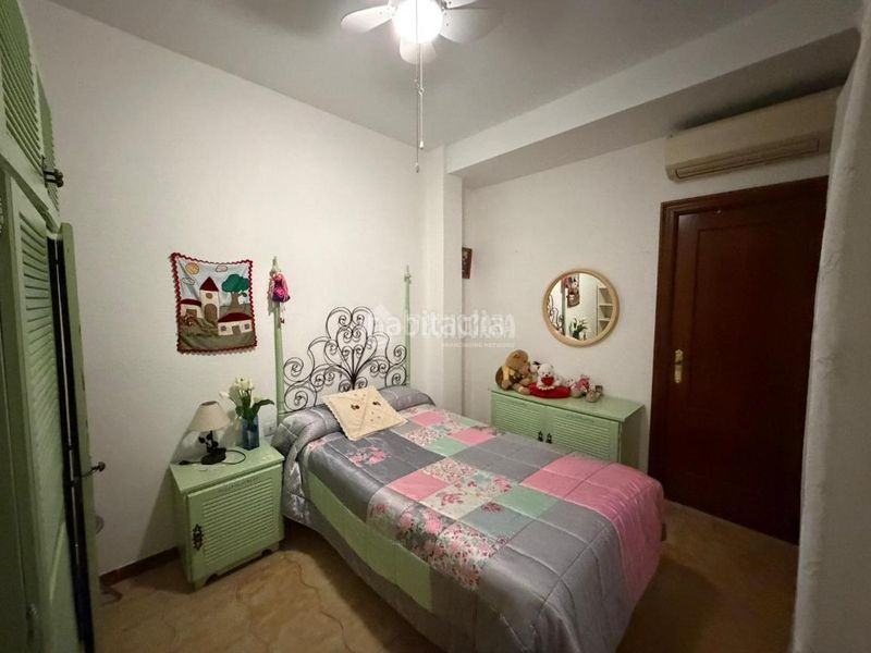 Foto ff3a4201-6150-4d46-9afd-dab08ebd90f1. Casa a Torreblanca Sevilla
