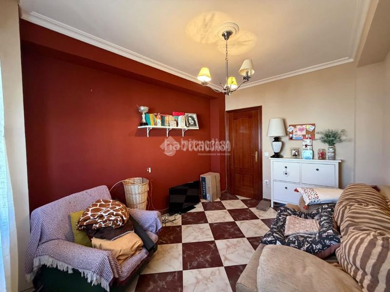 Foto af562289-e097-421f-9c7b-0420550cd843. Casa a Torreblanca Sevilla