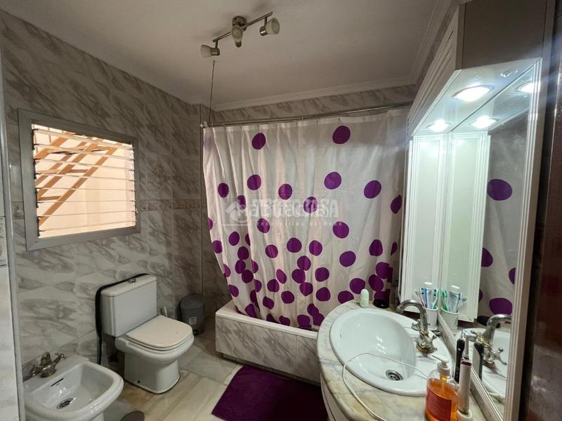 Foto fa4c34d5-708e-47bf-8744-a7bd91ace7fa. Casa bifamiliare in Torreblanca Sevilla