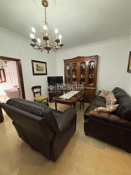 Foto 2cef5af4-a0f4-4bf7-90cd-323386c17eff. Casa bifamiliare in Torreblanca Sevilla