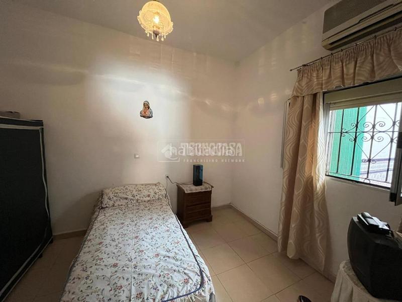 Foto 9576ba31-5764-4dc8-92a7-03daa2649a78. Casa bifamiliare in Torreblanca Sevilla