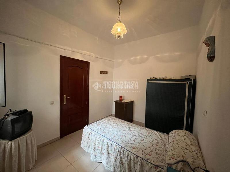 Foto 9bb2e56d-21ff-4bb8-968f-648b11699f7d. Casa bifamiliare in Torreblanca Sevilla