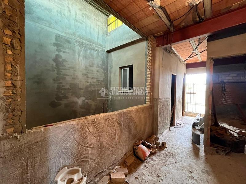 Foto ba246fd3-58b7-43a2-89e3-3f30d540f782. Casa  en venta en Torreblanca Sevilla