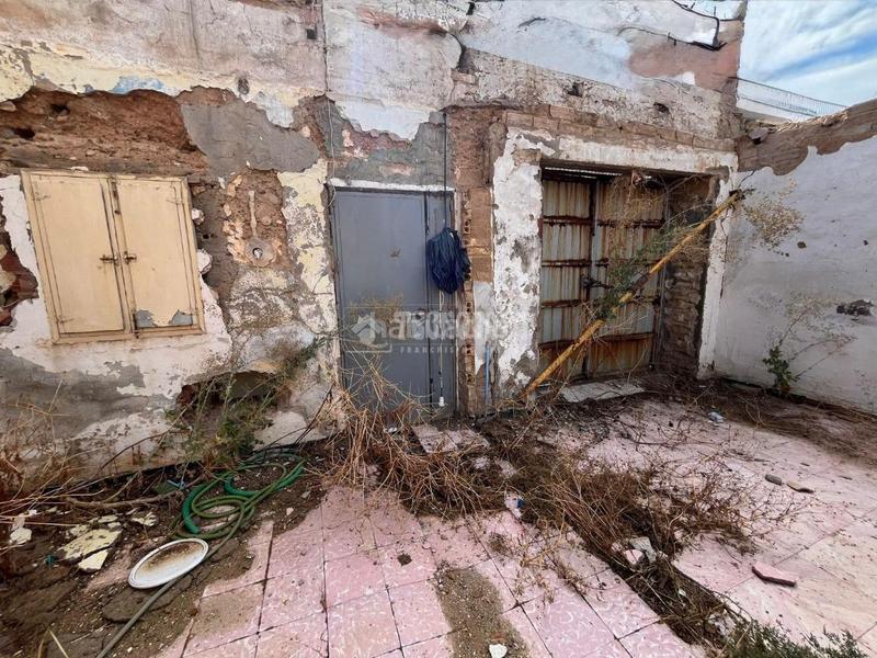 Foto 355875cb-0beb-4d16-9e6f-8da878db65b1. Casa in Torreblanca Sevilla