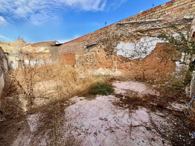 Foto a74c7ac3-1b61-4557-abfe-15ac984fd02e. Casa in Torreblanca Sevilla