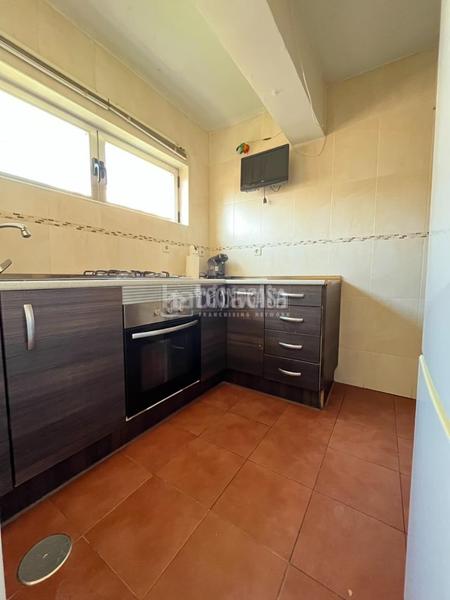 Foto 214c3740-9e2d-483e-a68c-432ccfc3292f. Piso  en venta en Aluche Madrid
