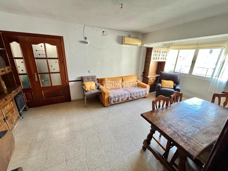 Foto 36089e38-081a-44c7-af69-6d8aad5387d3. Piso  en venta en Aluche Madrid