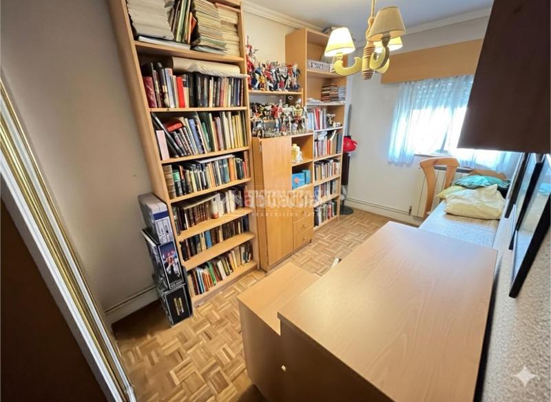 Foto ca6b674e-b4b6-4192-89af-6093b8f78ade. Pis amb calefacció a Aluche Madrid