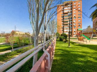 Appartamento in Aluche. Piso en venta en madrid