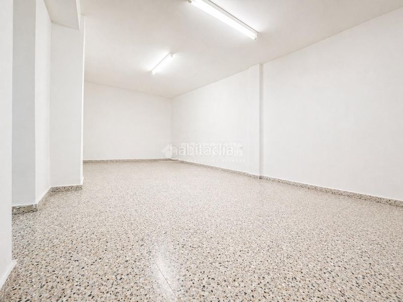Foto 15b8931c-c713-4e05-a1a5-11c4612387b4. Local comercial a Aluche Madrid