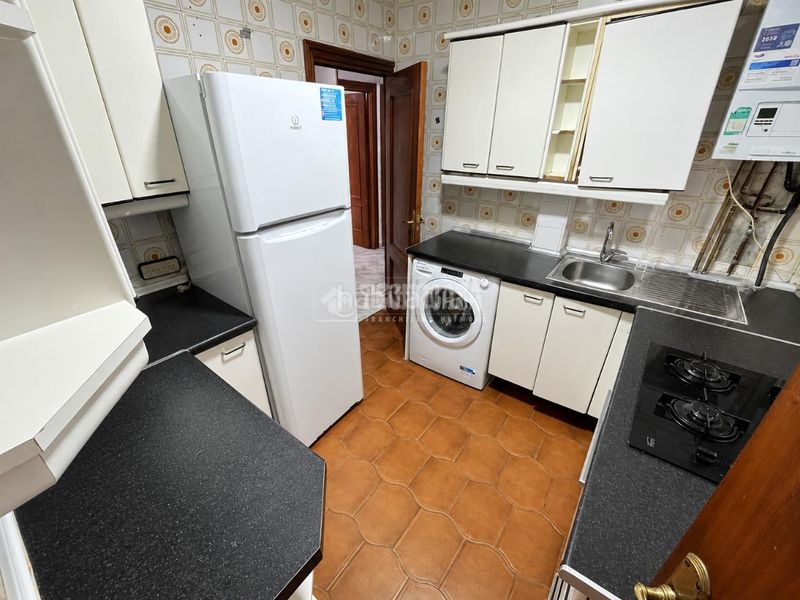 Foto eb255567-81fa-4c47-baf0-1e5efcc26bcb. Pis a Aluche Madrid
