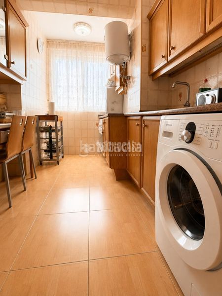 Foto 46bb31de-d120-4bd0-ac4e-89748429ec70. Piso  en venta en Aluche Madrid
