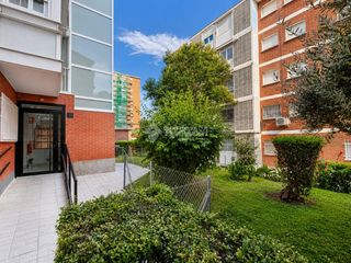 Pis a Aluche. Piso en venta en madrid