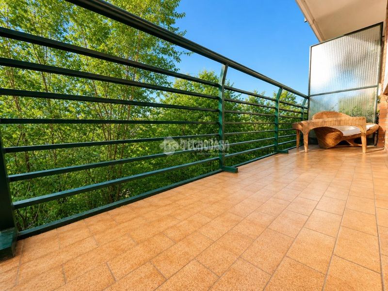Foto 05dce59f-40f7-458e-9a0b-c4d3ec34791d. Piso  en venta en Aluche Madrid