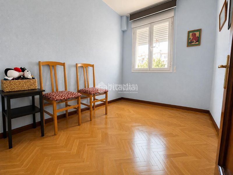 Foto 08eb83ed-d772-418f-ae0b-beea68c2c9bc. Pis amb calefacció a Aluche Madrid