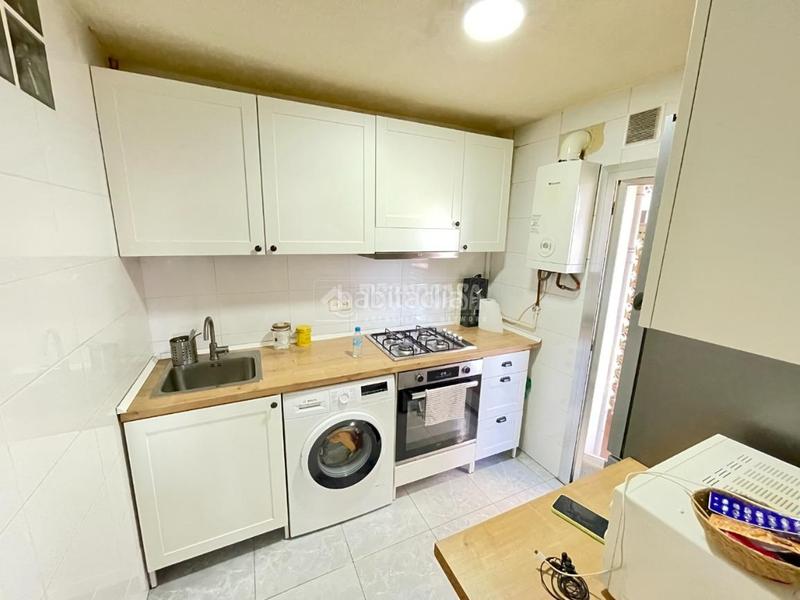 Foto 3a5a3596-fd78-4847-bc50-82c45f1232f5. Pis amb calefacció a Aluche Madrid