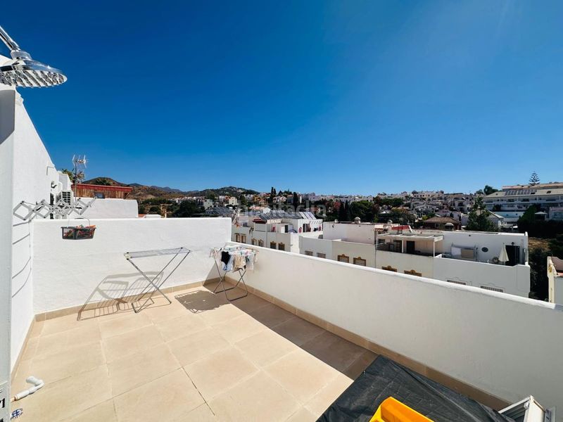 Foto ed66a11e-72d2-4857-8686-531e8633e829. Xalet amb calefacció aparcament piscina a Bello Horizonte - Lindasol Marbella