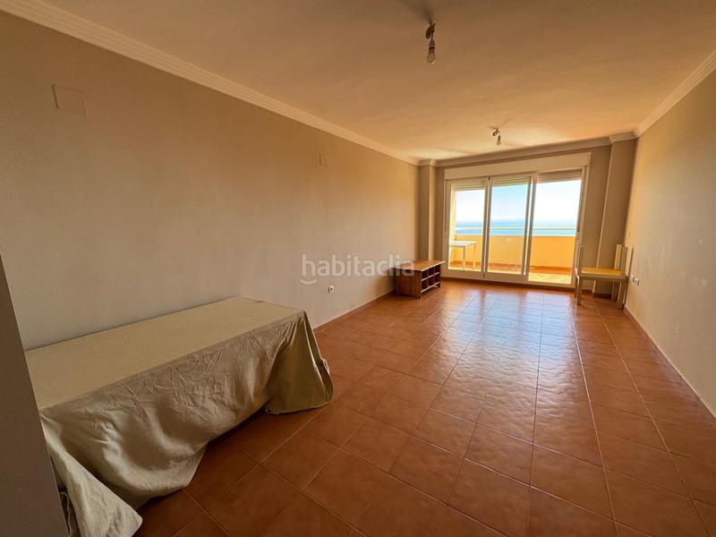 Foto 538e945b-f280-4341-b2b8-38638ecc81e7. Lloguer apartament a cristóbal colón 4 a Calahonda Mijas