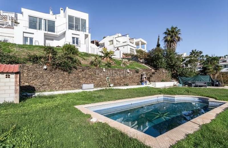 Foto 88ddb23e-9d39-49b0-af4c-77366ec5b510. Chalet dans fontana dans El Faro de Calaburra - Chaparral Mijas