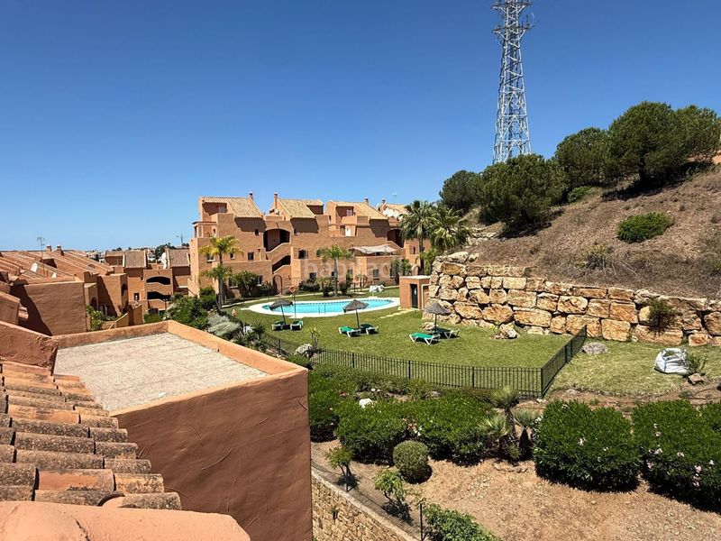 Foto a1ed783e-0f47-4084-b4cb-99557096d44e. Penthouse in los lagos de Santa María golf in Santa María Marbella