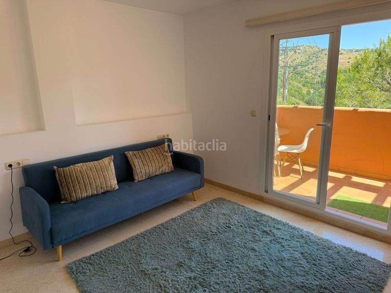 Foto d7df570e-37b6-440e-9e0c-a2f28dfc8054. Penthouse in los lagos de Santa María golf in Santa María Marbella