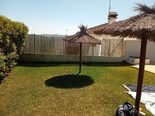 Xalet a Sauca 41. Chalet en venta en los pacos, 4 dormitorios.