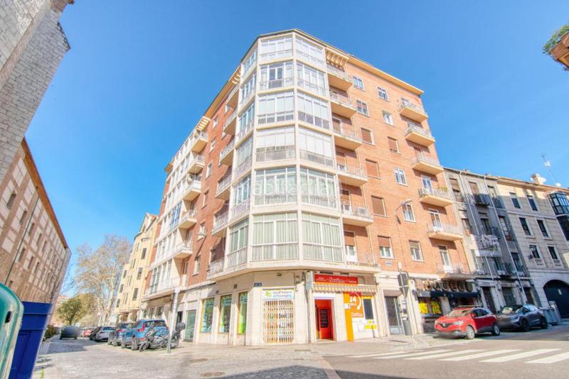 Foto dacc561a-ba5b-4165-8adf-2c06ecd8bcac. Piso  en venta en San Pablo - San Nicolás Valladolid