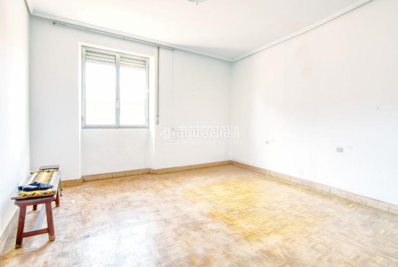 Foto ea507b0e-2298-42a2-9d0d-4f40ecb58fc4. Piso  en venta en San Pablo - San Nicolás Valladolid