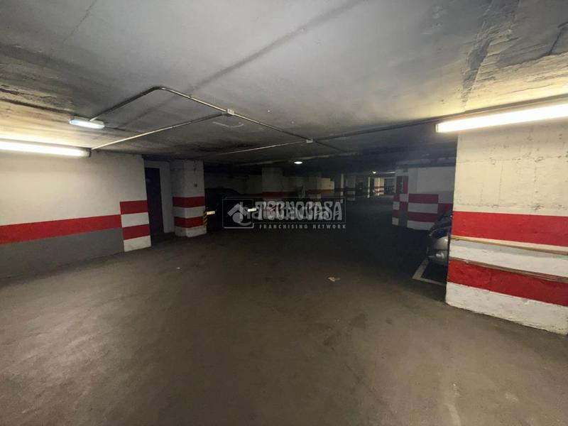 Foto 5f159a24-47b8-4fc9-b72e-4434fbdcef80. Aparcament cotxe a San Pablo - San Nicolás Valladolid