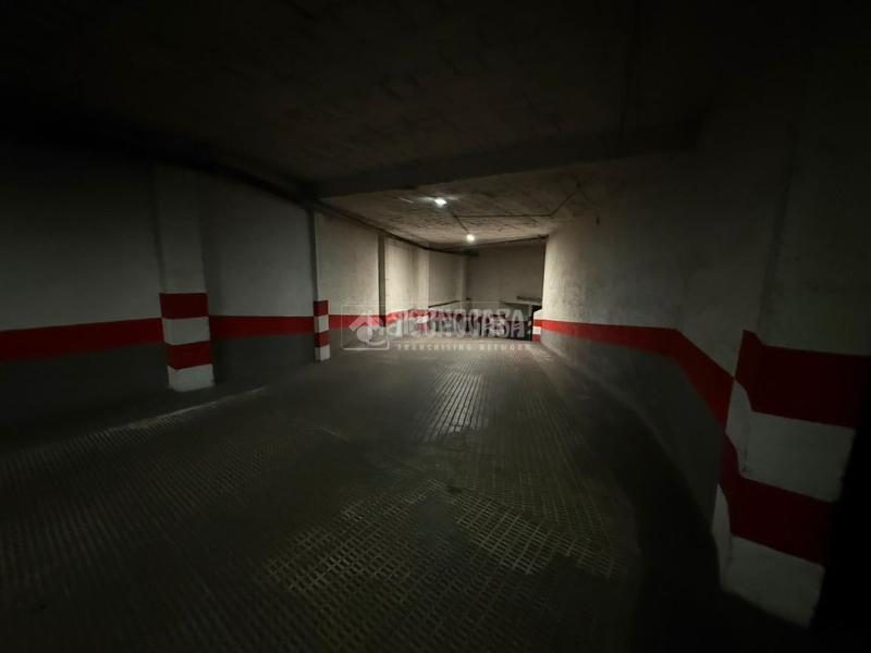 Foto d015185f-107f-42eb-a7d7-1abb0dada8c3. Aparcament cotxe a San Pablo - San Nicolás Valladolid