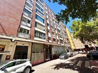 Flat in Centro. Piso en venta en valladolid